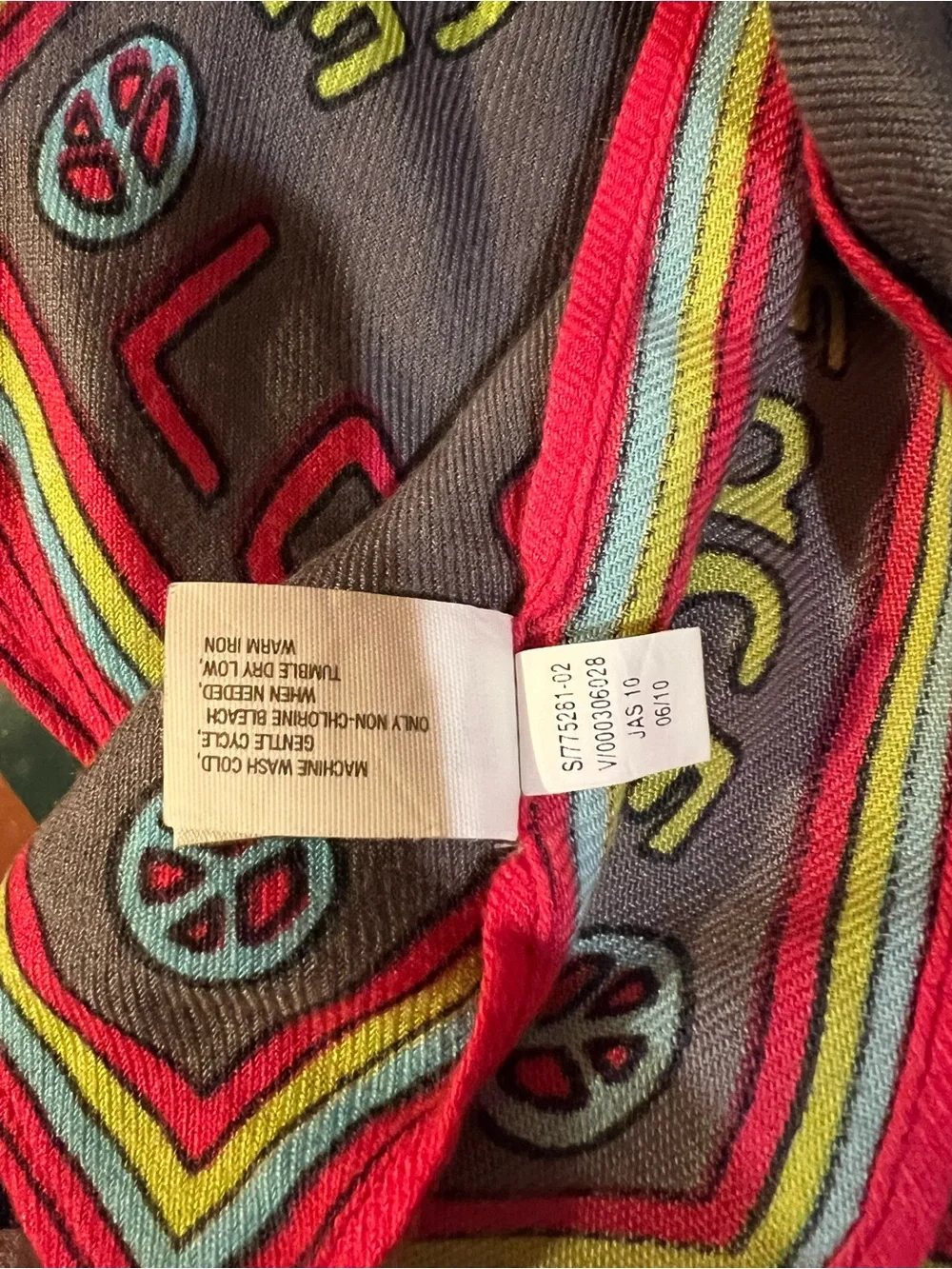 Old Navy Gray 'Give Peace Love' Graphic Throw Blanket with Neon Accents